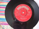THE BEATLES - PLEASE PLEASE ME - RED PARLOPHONE 45-R 4983 - FIRST PRESS