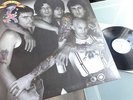ROSE TATTOO       - ASSAULT AND BATTERY -    MINT US ORIGINAL / TOP ZUSTAND