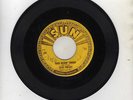 ORIGINAL 1954 ELVIS 45 RPM SUN RECORD #210  3 PUNCH MARKS GOOD ROCKIN TONIGHT