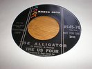 45 THE US FOUR  - THE ALLIGATOR (RISING SONS RS 45-70) RARE & EXCELLENT GARAGE