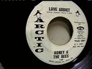 Funk 45   Honey & The Bees   Love Addict / I'll Be There   Arctic    RARE - HEAR