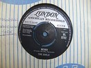 The Earls, Never / I Keep A Tellin' You, London HL 9702, 1963