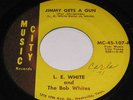 THE BOB WHITES Johnny Gets A Gun For Xmas VIETNAM WAR Protest COUNTRY private 45