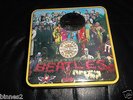 THE BEATLES SGT PEPPERS DOUBLE SIDED JIGSAW PUZZLE BOXED AND SEALED GREAT GIFT