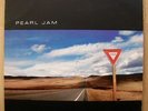 PEARL JAM yield EPIC E 68614 w/inner