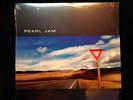 Pearl Jam - Yield Vinyl LP Original in shrink NEAR MINT insert