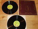 Jethro Tull Living In The Past  double lp & book -  ex +