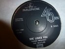 THE BEATLES  45-SOLID CENTRE 