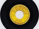 Johnny Powers - Be mine, all mine / With your love, with your kiss 7/ 45
