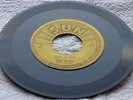 Elvis Presley That's All Right / Blue Moon of Kentucky SUN 209 Pushmarks 45 RARE