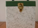 Great Vintage 45 RPM Arrow Record Case with Inserts