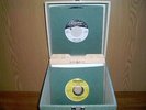Vintage 1950's high grade 45 RPM wood carrying case w/ index cards & bonus 45's
