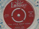 L K**MAUREEN EVANS**EMBASSY**WB 309**THE HULA HOOP SONG'*1958**45rpm**7