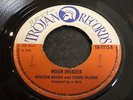 MOON INVADER- WINSTON WRIGHT / YOU GOTTA LOVE ME-RADCLIFFE RUFFIN-TROJAN 1969