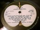 THE BEATLES - WHITE ALBUM 2X LP + POSTER & PHOTOS N. MINT NUMBERED TOP LOADER