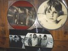 U2 THE UNFORGETTABLE FIRE 12