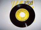 ELVIS PRESLEY SUN RECORD WITH SUN SLEEVE THATS ALL RIGHT #209 TRULY MINT