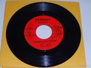 RAY RUFF & THE CHECKMATES I'm Gonna Love You Too / Ummm Oh Yeah STORME 101