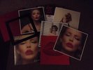 KYLIE MINOGUE KISS ME ONCE SIGNED BOXSET 100 COPIES LTD SOLD OUT RARE