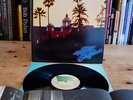 EAGLES Hotel California ASYLUM UK Press LP EX POSTER INNER 
