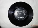 The Missing Links - We 2 should live - rare Aust Parlophone label 60s punk 45