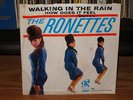 THE RONETTES - WALKING IN THE RAIN * PHILLES 45 w/PICTURE SLEEVE