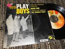 LES PLAY BOYS Sur un marche persan +3 EP 1962 Barclay SPAIN ESPAGNE Vince Taylor