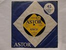 THE SPECTRES - (WE AIN'T GOT) NOTHIN' YET - AUS. 45