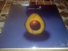 pearl jam advocado limited edition blue  vinyl sealed  2lp  mint condition 