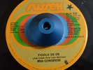 RARE 45 - 95TH CONGRESS FIDDLE DE DE THE WORLD TODAY FUNK SOUL Listen