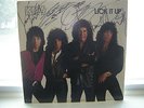 KISS SIGNED LP: LICK IT UP; GENE SIMMONS PAUL STANLEY ERIC CARR VINNIE VINCENT