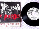 SEX PISTOLS... HOLIDAYS IN THE SUN..... EDIZIONE ITALIANA
