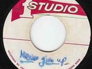 Sugar Minott - Never Give Up - MAGICAL