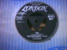 AQUATONES  YOU/SHE'S  THE ONE FOR ME LONDON 45HLO8631 EX GREAT ROCKER ON B SIDE