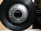 SEE & HEAR   GARAGE  45  MYSTICS  Snoopy  V+ to E-