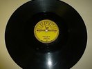 COUNTRY 78 RPM RECORD - JOHNNY CASH - SUN 258