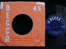 The Zombies - Gotta Get A Hold On Myself / The Way I Feel Inside. (1966,U.K.)