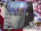 Oasis - Who Feels Love - 12