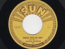 '56 SUN Rockabilly MALCOLM YELVINGTON Rockin' With My Baby/It's Me Baby VG++HEAR