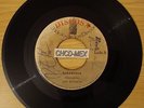 EXCELLENT SURF 45 NICARAGUA LATIN PSYCH ?LOS ROCKETS? DISCOSA SCARCE SINGLE
