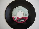 JOHNNY HALLYDAY  ** juke boxe 45 810**