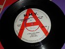 (JUKE BOX JURY)JOHNNY KID&THE PIRATES A WHOLE LOTTA WOMAN /YOU'RE CHEATING HEART