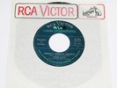 PEGGY MARCH 45:  RCA 3357 WER DIE JUNGE LIEBE KENNT [CANADA  ONLY?] RARE