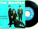 THE BEATLES    --- she loves you  ---