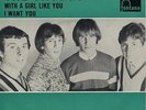THE TROGGS - With a girl like you / I want you Rare '66 HOLLAND 7