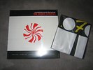 THIRD MAN RECORDS Vault 21 - White Stripes - 2 LP + Single + Flagge - Jack White