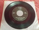 The Freeze - I Hate Tourists / Don't Forget Me Tommy 7