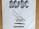 AC/DC für Kriegus