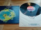 YES FRAGILE.1ST PRESS RED/PLUM ATLANTIC WITH ATTACHED BOOKLET.A1/B1 NR MINT.