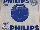 THE SINGING NUN, DOMINIQUE / ENTRE LES ETOILES. ORIGINAL 1963 HIT SINGLE